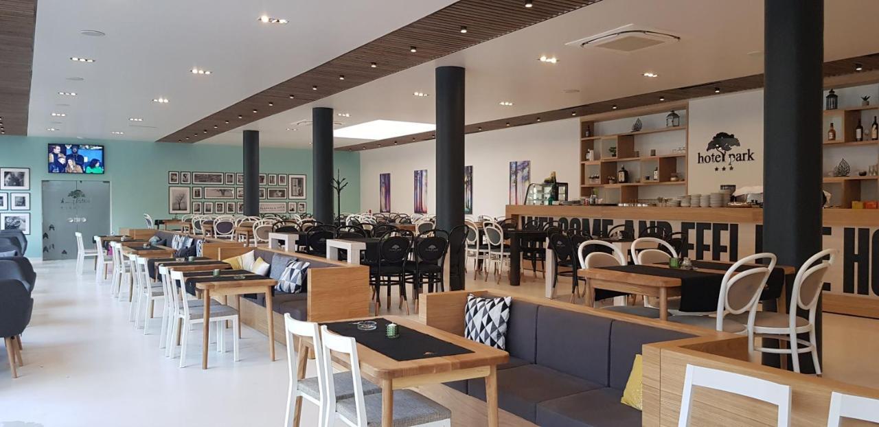 Park Hotel Bihać Eksteriør billede