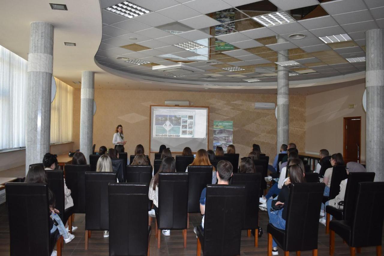 Park Hotel Bihać Eksteriør billede