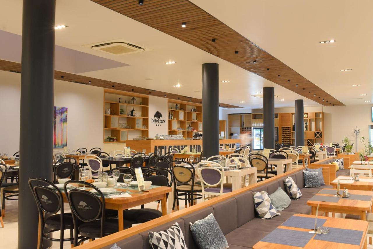 Park Hotel Bihać Eksteriør billede